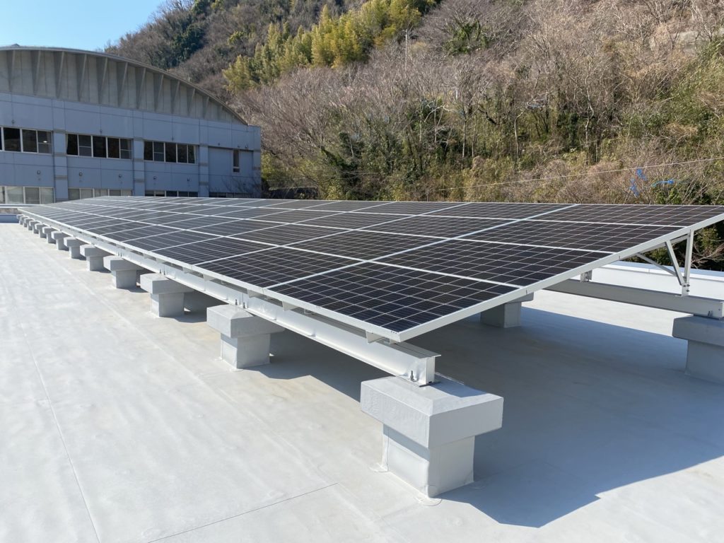 伊方中学校太陽光発電設備設置工事